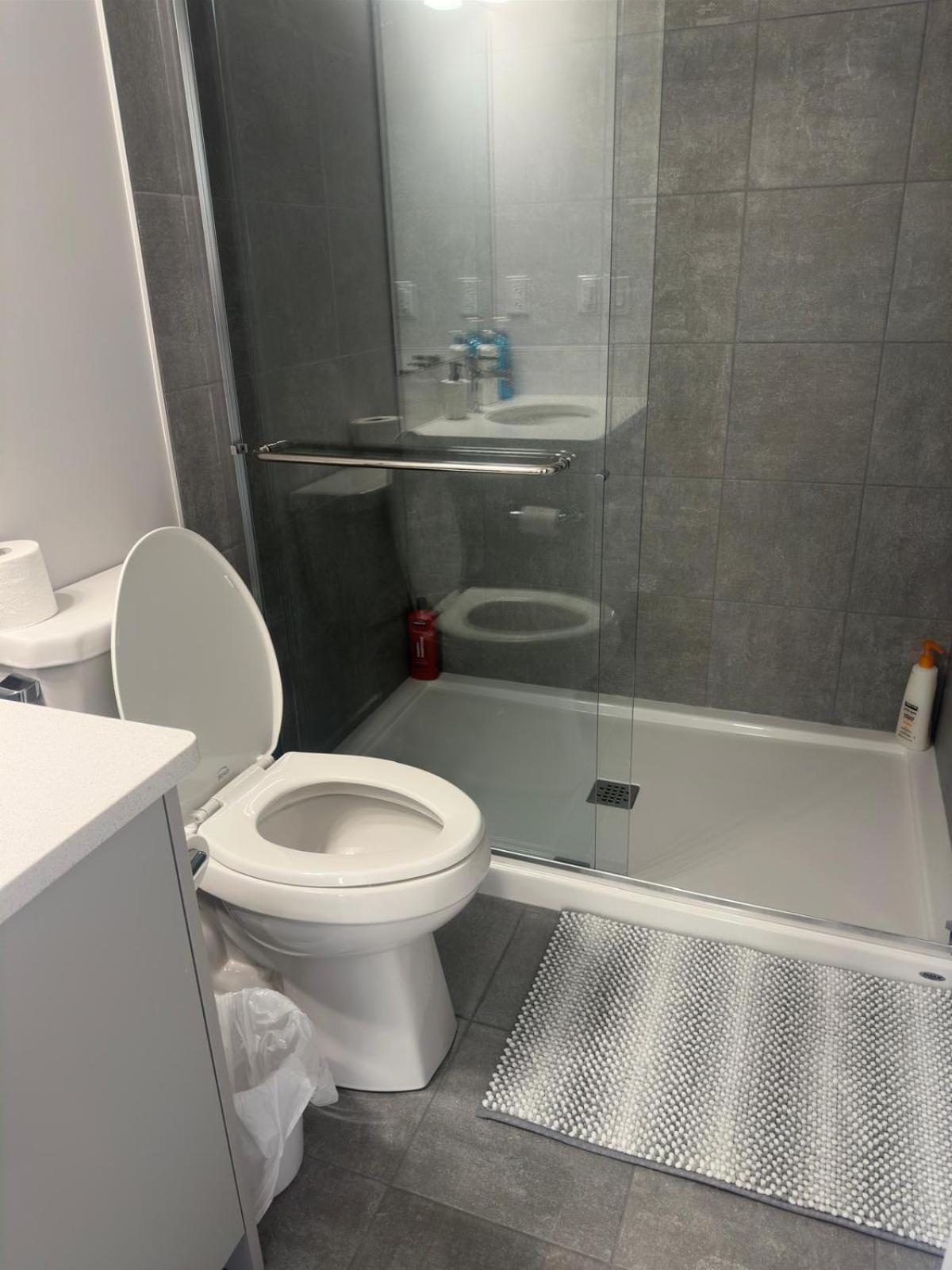 Private Room Minutes To Calgary Airport Yyc, Downtown, Banff エクステリア 写真