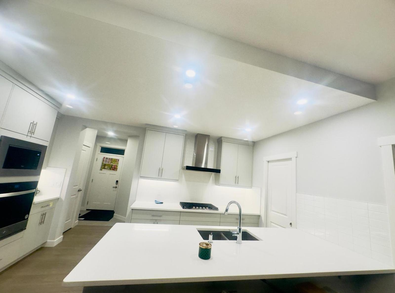 Private Room Minutes To Calgary Airport Yyc, Downtown, Banff エクステリア 写真